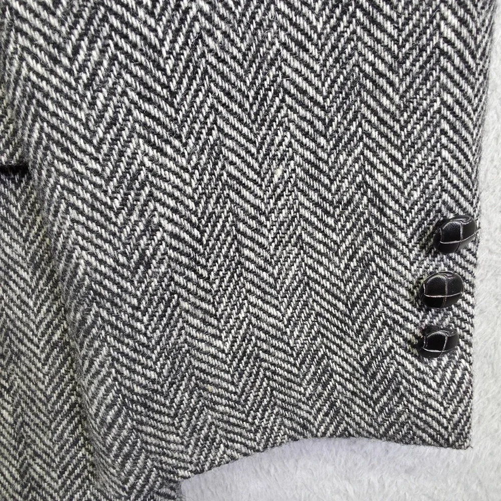 Savile Row Sport Coat Mens 42‎ Gray Herringbone Classic Wool Blazer Tweed Jacket